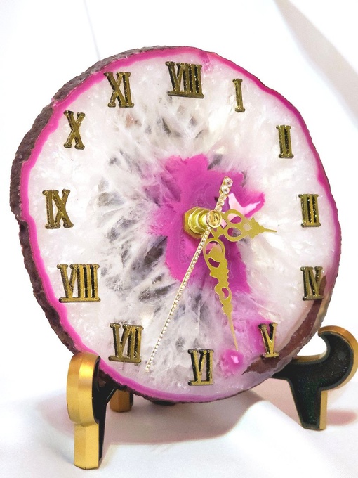Interior designer watches made of natural quartz - Image 2