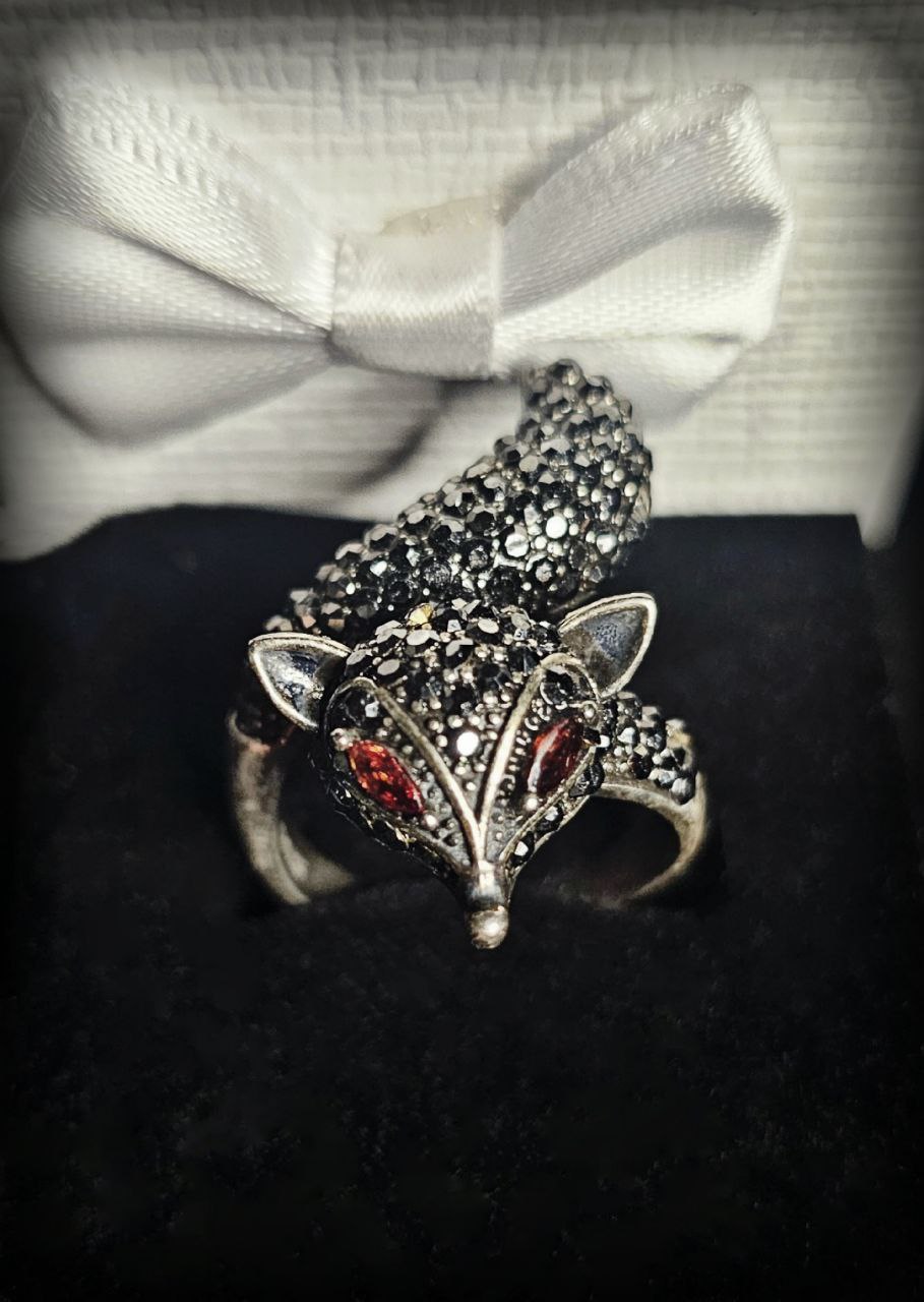 The Fox Ring - Image 2