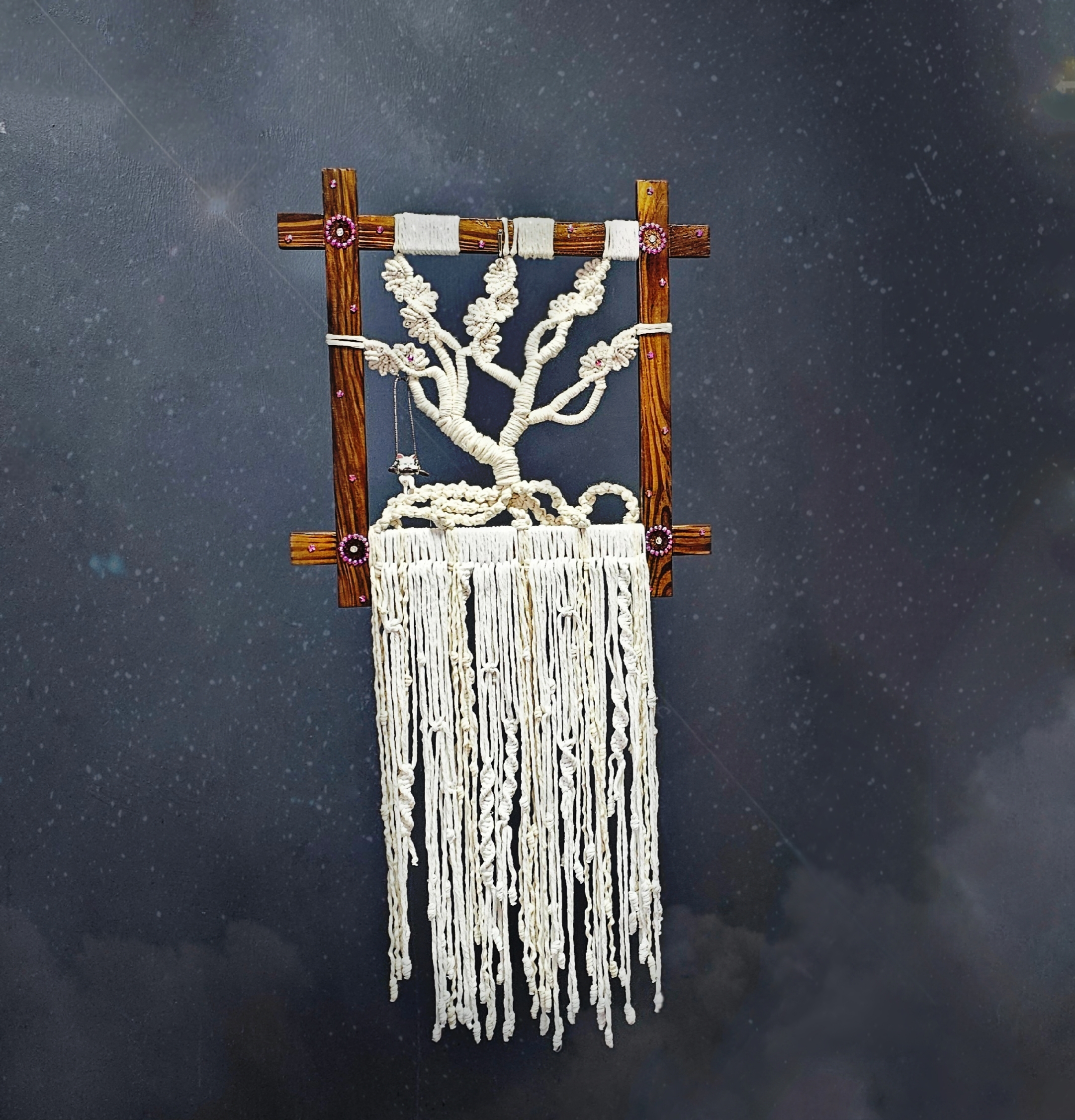 A kitten on a swing - Image 4